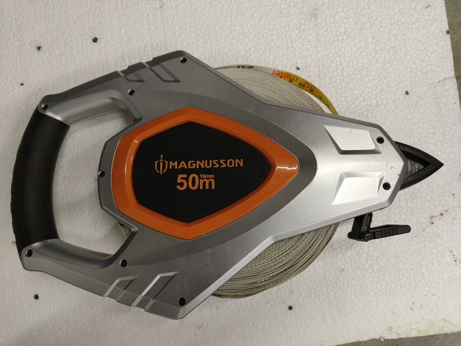 Przecinarka płytek, metr tasmowy zwijany itd