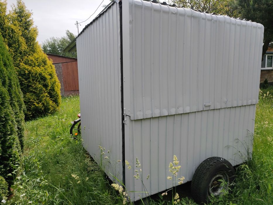 Garaż blaszak na kołach