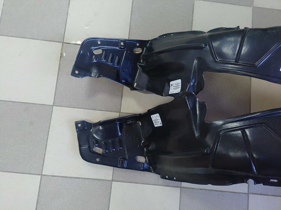 Підкрилок крила передній / задній