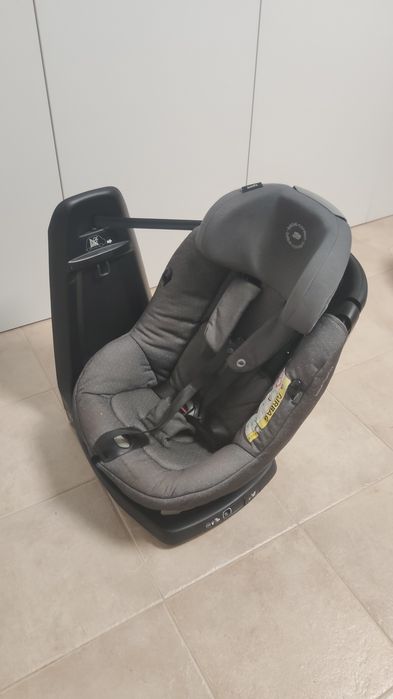 Cadeira auto Bebe Confort 76 - 105 cm Isofix 360°