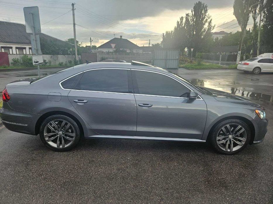 Продам власний Volkswagen Passat B8