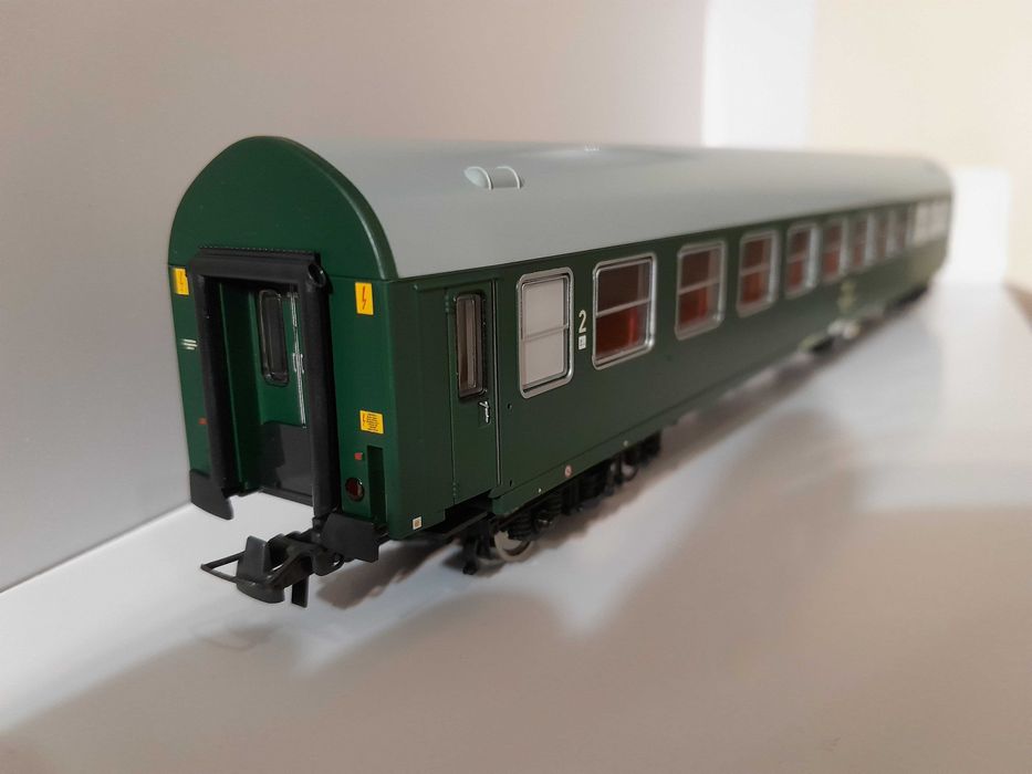 Wagon osobowy PKP, 2 klasy - Roco 6200102 (1) - NOWY