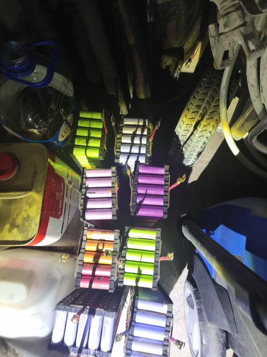 Bateria 24v 8s com bms 20ah