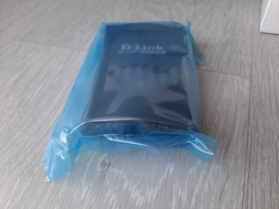 Print Server DLink DP101P+ (RJ45/Porta Paralela, Centronics) (Novo