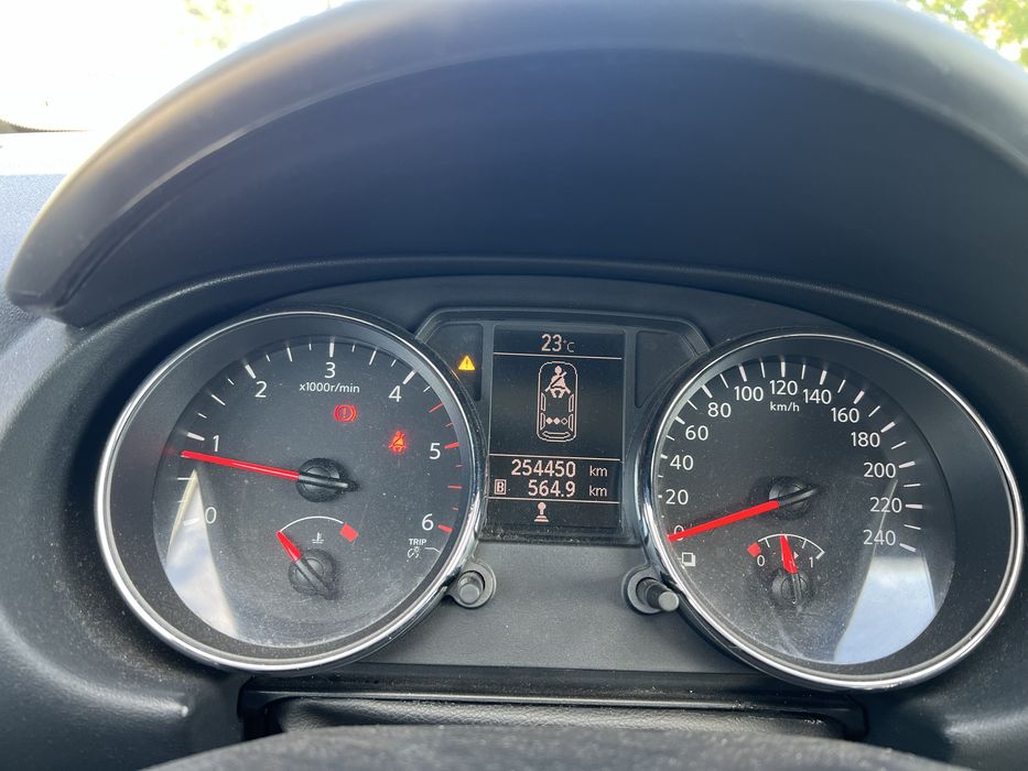 Nissan quasqhai 6/2011
