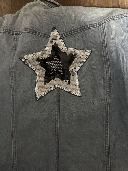 Куртка джинсова