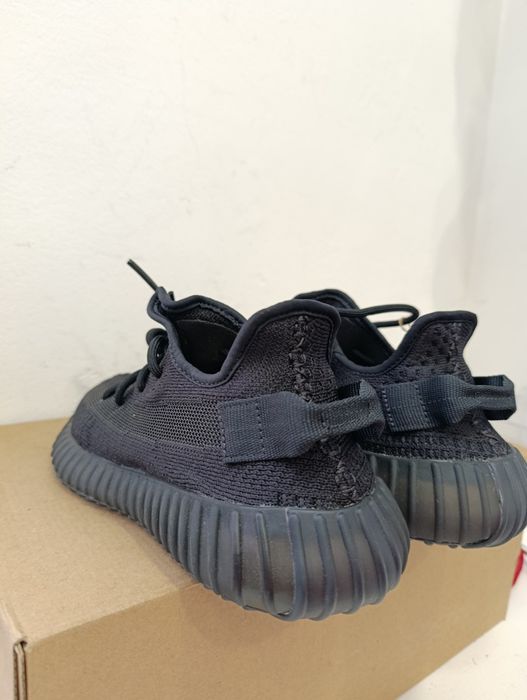Adidas YEZZY Boost 350 V2 rozmia 39 1/3