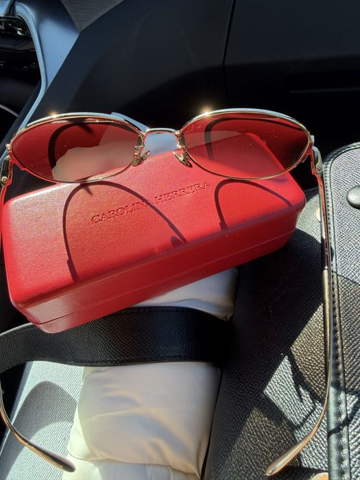 Oculos sol Carolina Herrera