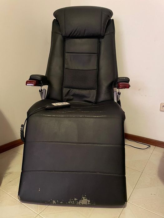 Cadeira de massagem eléctrica em pele