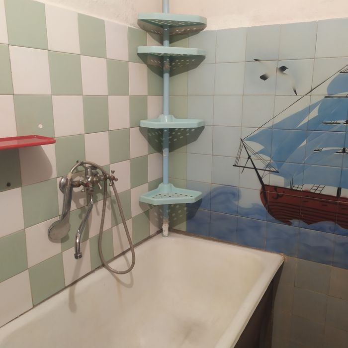 Продається 1-кім квартира в Хортицькому мер.Ціна 12500уе.