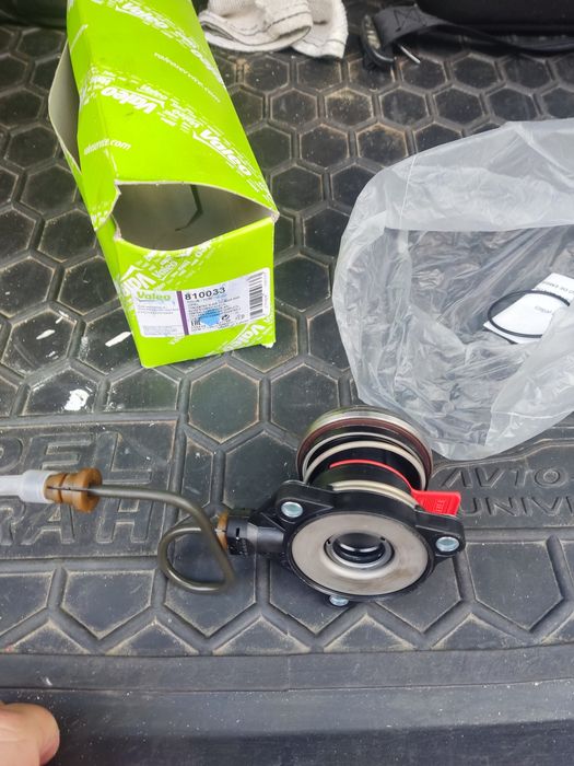 Вижимний підшипник Valeo 810033, opel astra H
Opel Astra H універсал (