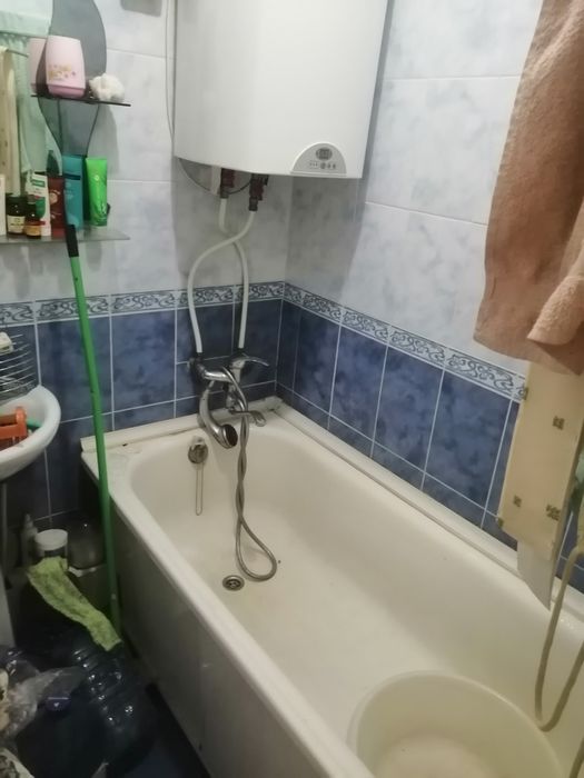 Сам 1  комнатную квартиру на Свитанке по улице Кропевницкого