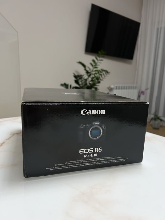Canon EOS R6 Mark III