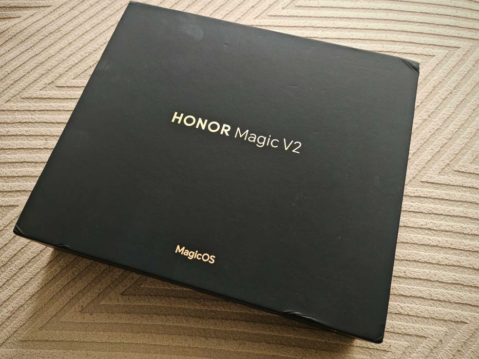 Telemóvel Honor Magic V2 Silver, dobrável, debloqueado, completo na caixa 256gb/16GB