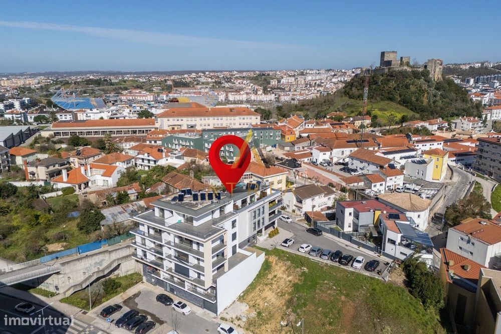 Apartamento T4 | Luxo | Centro Leiria