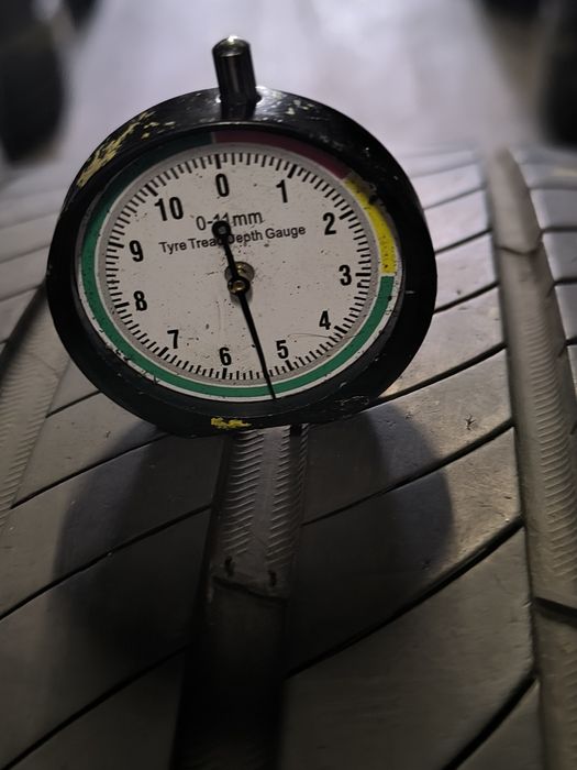 Opony Michelin primacy 4 255/45/20 para