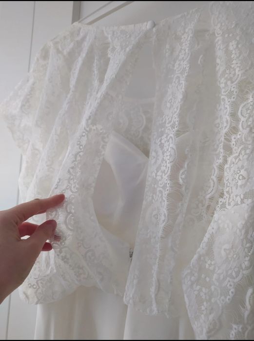 Suknia ślubna kremowa