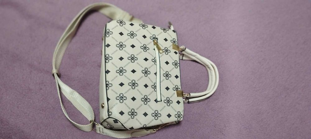 Шикарна на весну літо сумка сумочка