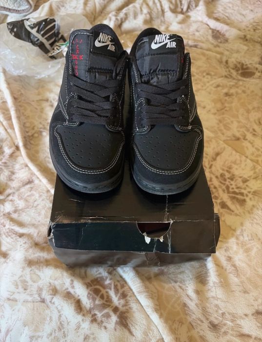 Traviss Scott Air Jordan low 1 OG black phantom