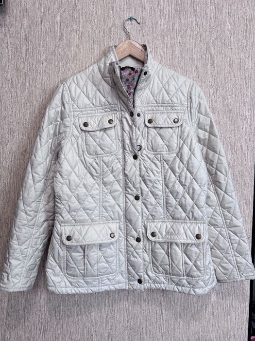 Жіноча стильна стьобана куртка barbour , оригінал  стан ідеальний