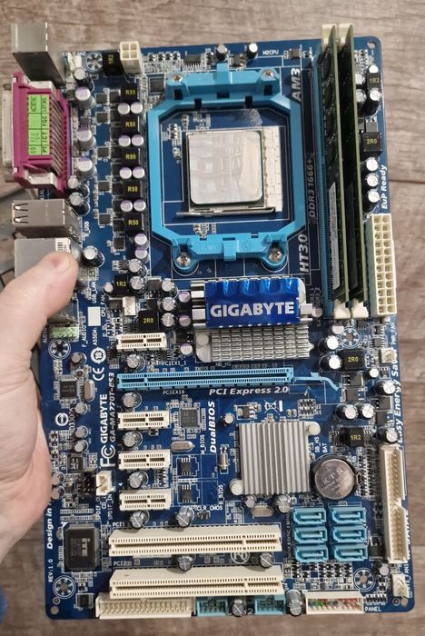 материнская плата AM2+ AM3 AM3+ DDR3