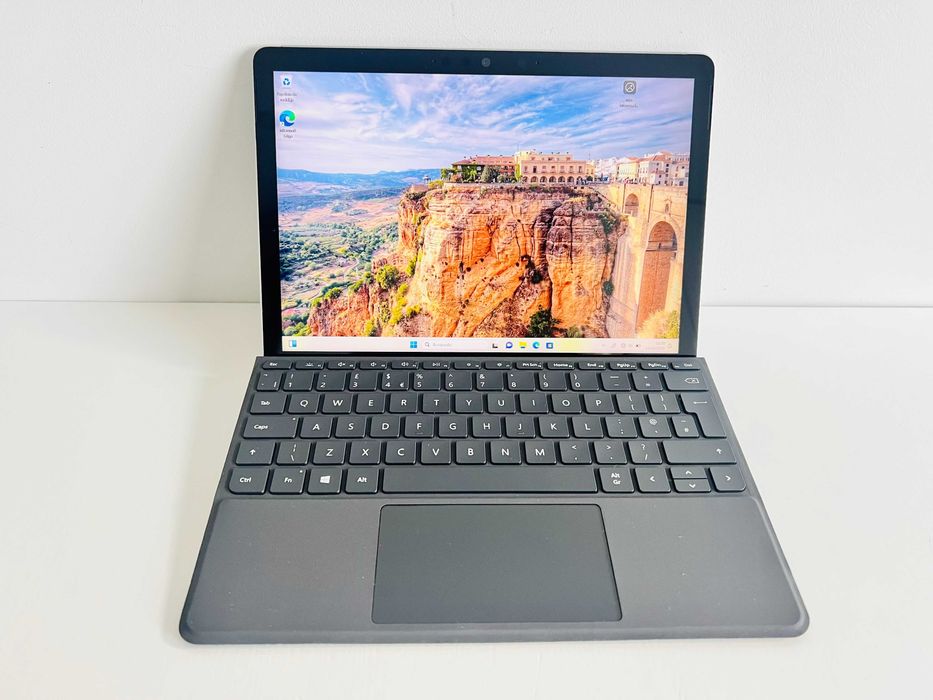 Surface Go 2 8GB/128GB + Teclado - Garantia 1 ANO