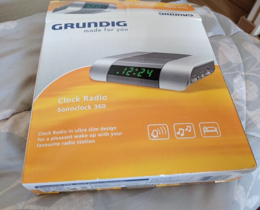 Rádio despertador novo marca Grundig