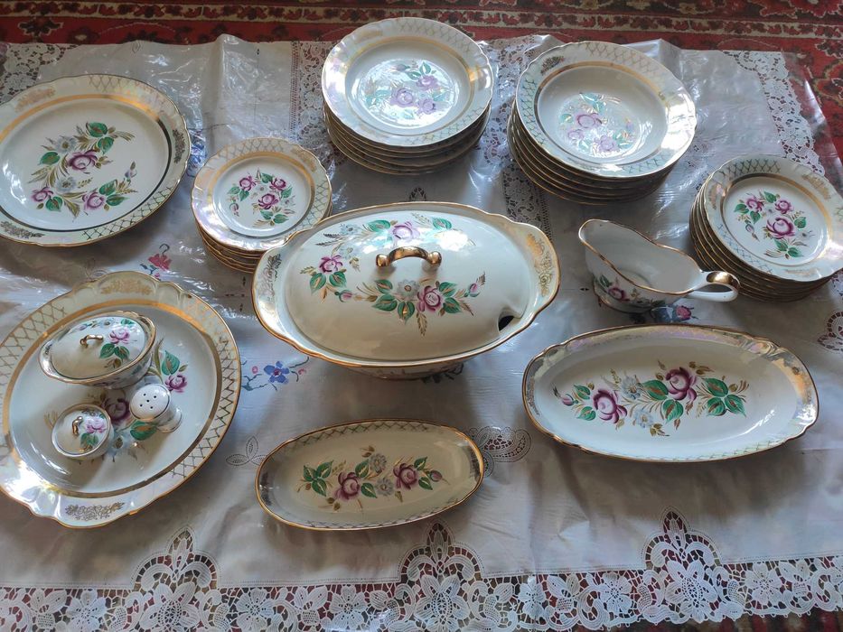 Барановка. Обеденный сервиз на 6 персон. Ручная роспись.