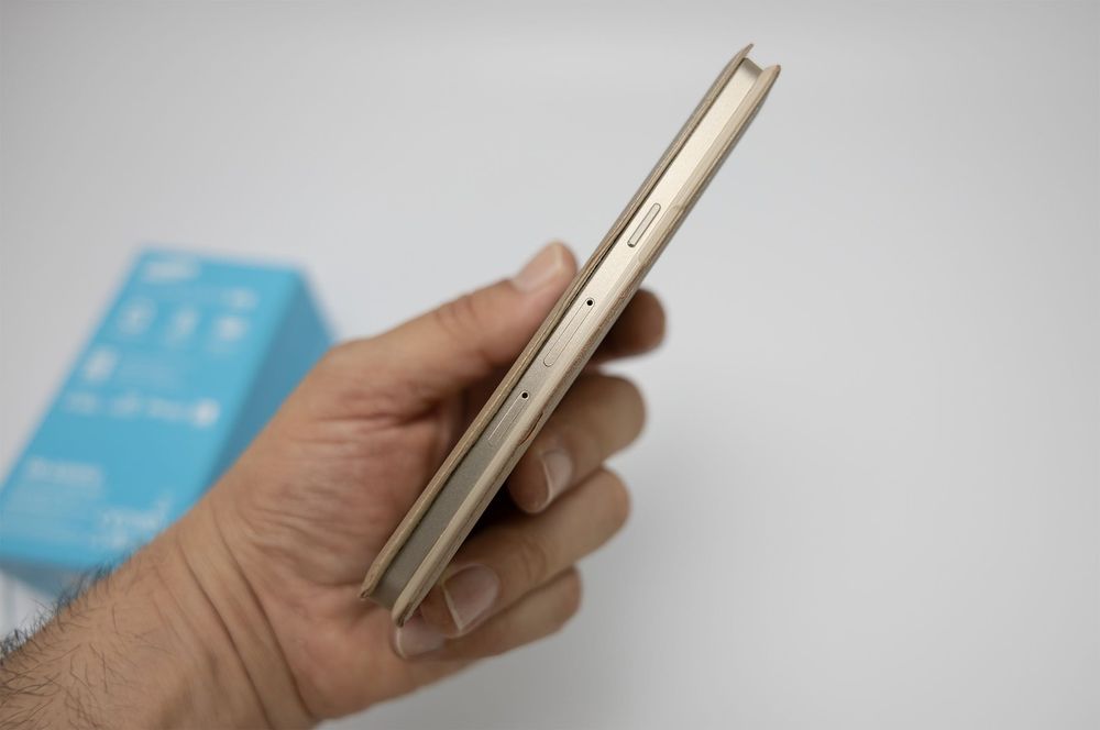 Telemóvel Samsung Galaxy A5 (SM-A500FU) 16GB Dourado Desbloqueado