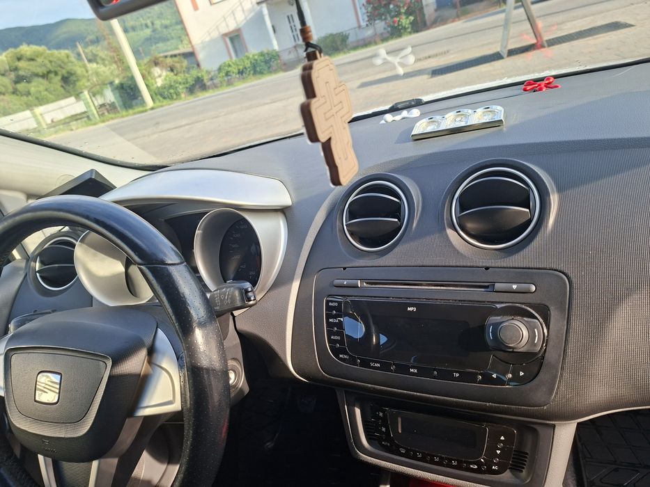 Автомобіль Seat Ibiza 1.2