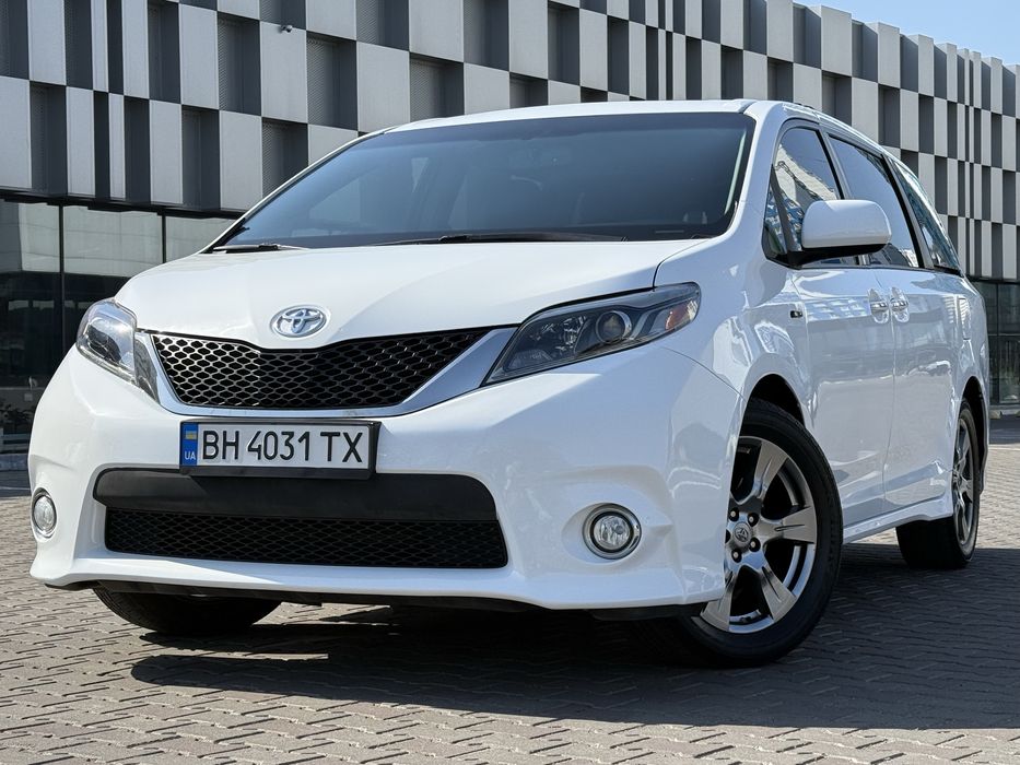 Продам Toyota Sienna 3.5  2016г Газ+Бензин