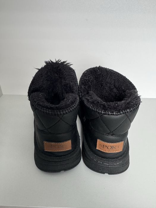 37 розмір уги чорні