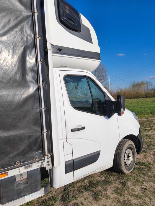 Samochód BUS 10 ep Renault Master 2018