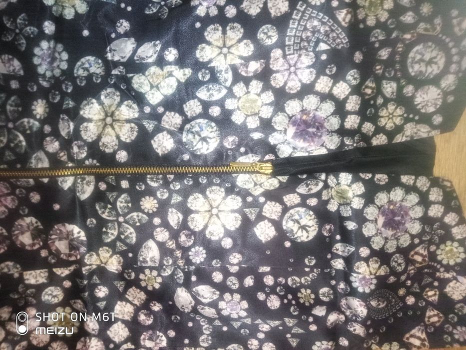 Женское летнее платье фирмы Zara