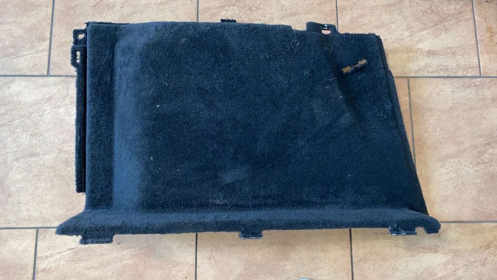 BOCZEK TAPICERKA BAGAŻNIKA LEWA 7387485 KOMBI BMW 5 G31