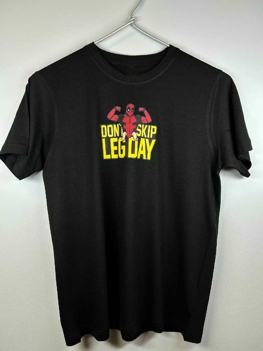 Koszulka - Don't skip leg day Gym T-shirt na siłownię Tee Deadpool (Rozmiar L)