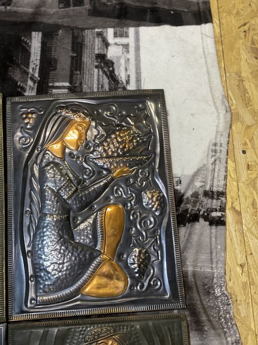 Мідні картини