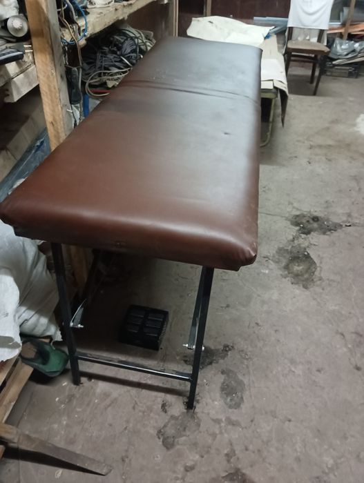 Кушетка для наращивания ресниц