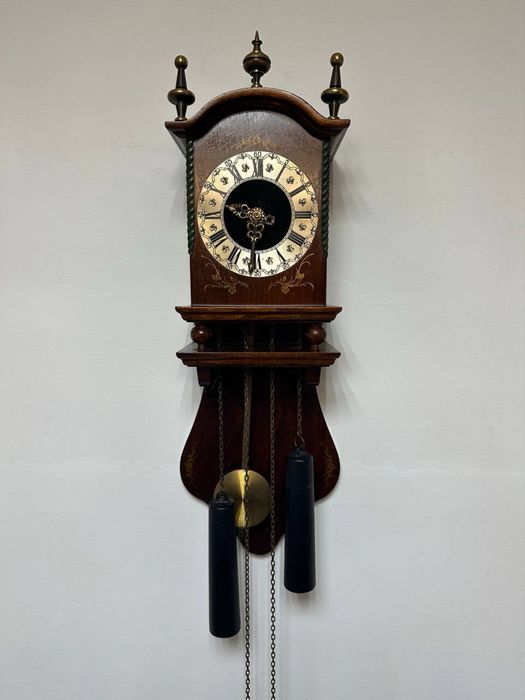 Годинник настінний з боєм часы 6841