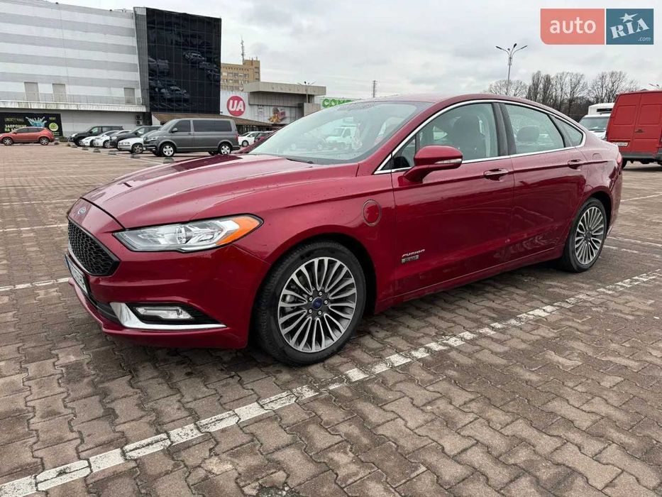 Продам FORD Fusion Plug-In Hybrid  TITANIUM