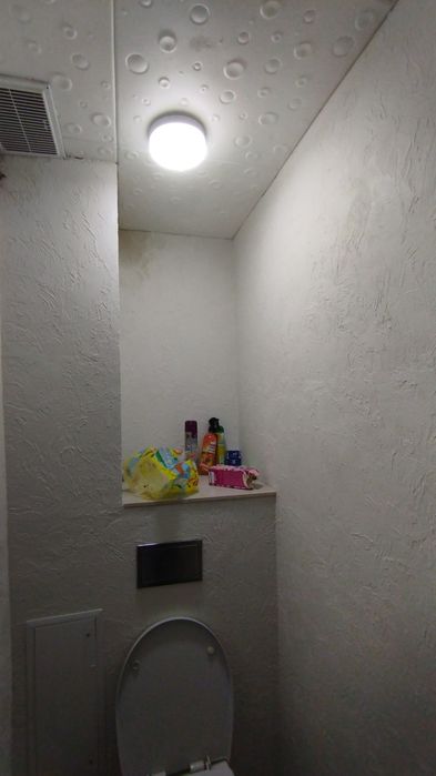 Продається 2 кімнатна квартира Коновальця