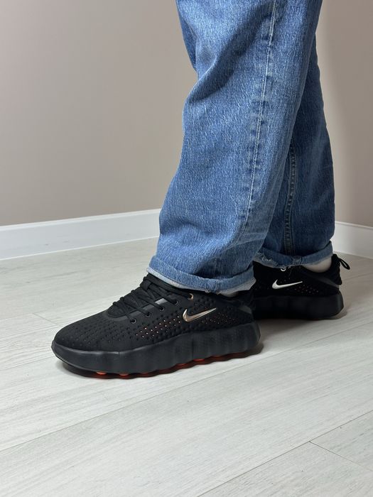 Чоловічі кросівки nike mind 002