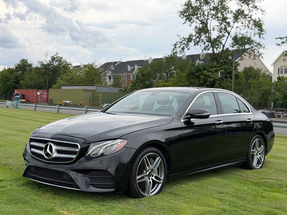 Mercedes-Benz E 350 4MATIC      2020