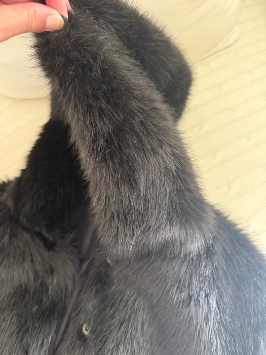 Casaco de pelo preto