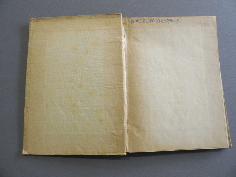 Livro A Eneida de Vergilio