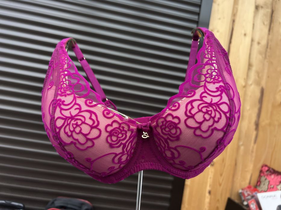 Biustonosz usztywniany push-up Samanta Ellen A475 70E, fuksja, koronka