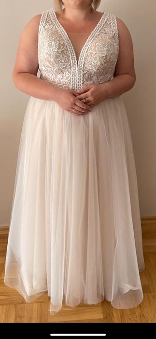 Suknia ślubna zapraszam