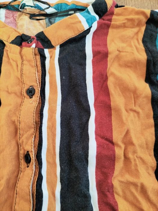 Damska sukienka z długim rękawem