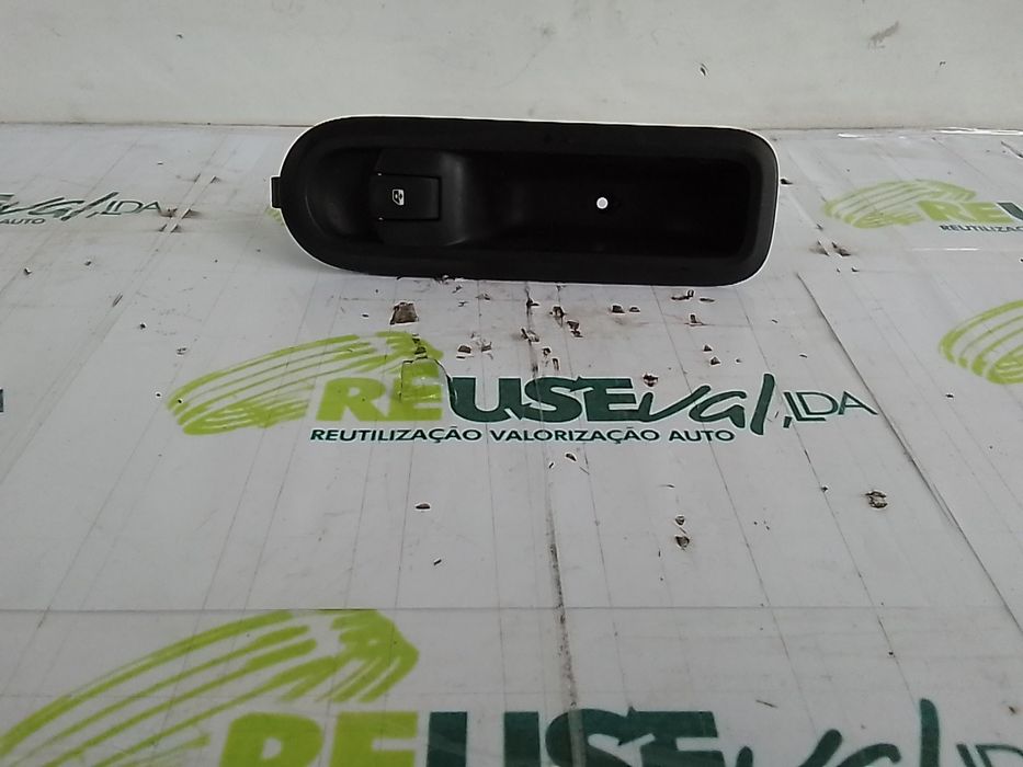 Interruptor Elevador Vidros Fr Dto RENAULT Clio III Société (SB_, SR_)