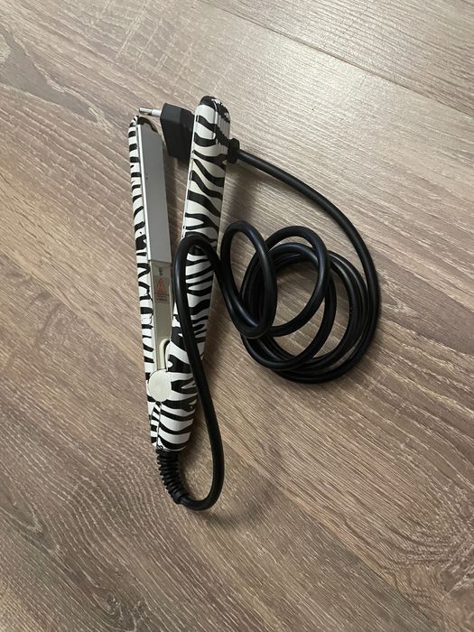 Продам міні утюжок, плойка